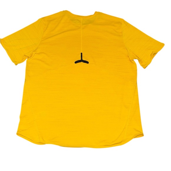 Nike Men's Yellow Dri-Fit Michigan T-Shirt XL NWOT - Picture 2 of 5